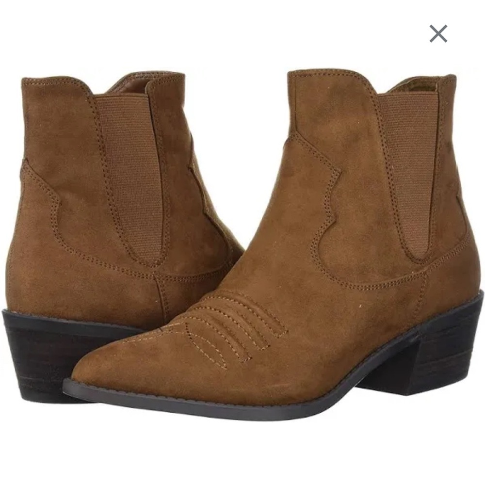 Carlos by Carlos Santana Montana Brown Zip Ankle Boots. Size 6.